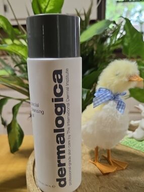 Dermalogica White Bottle with Dark Gray Cap - Skincare Cleanser